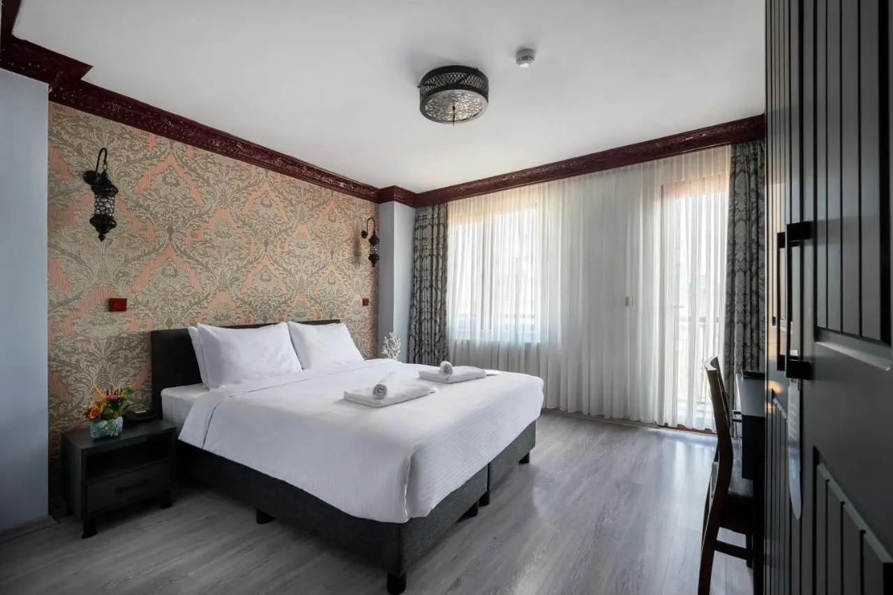 Mytra Hotel