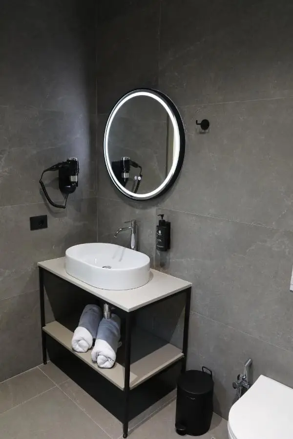 Kruja Luxury Suites