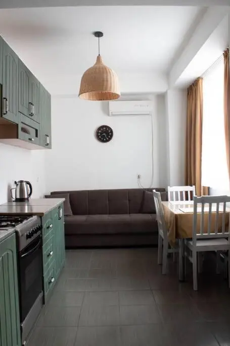 Bluebird, 2 bedroom stylish apartment in Batumi