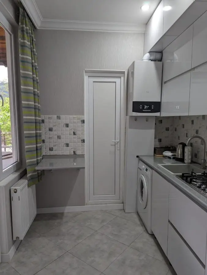 Holiday House Likani