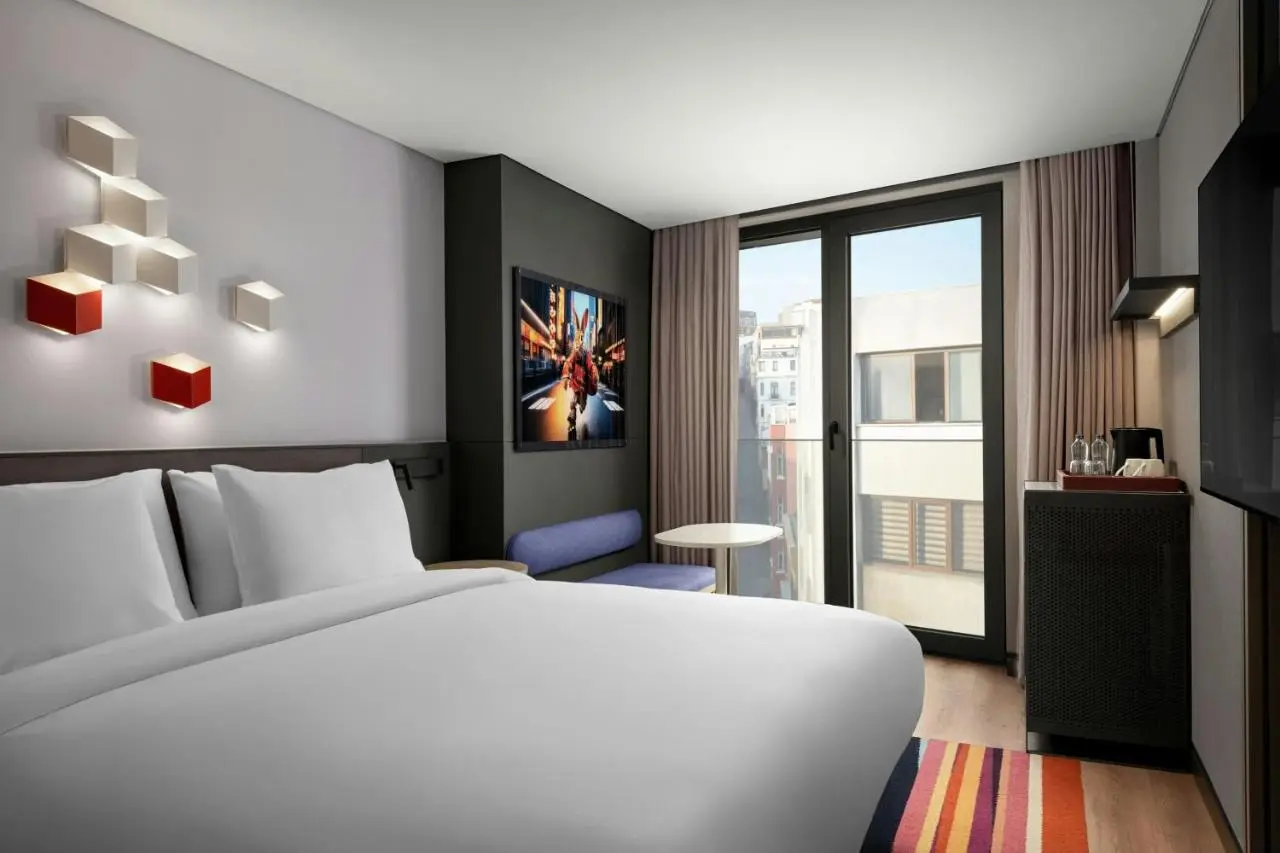Aloft by Marriott Istanbul Karakoy