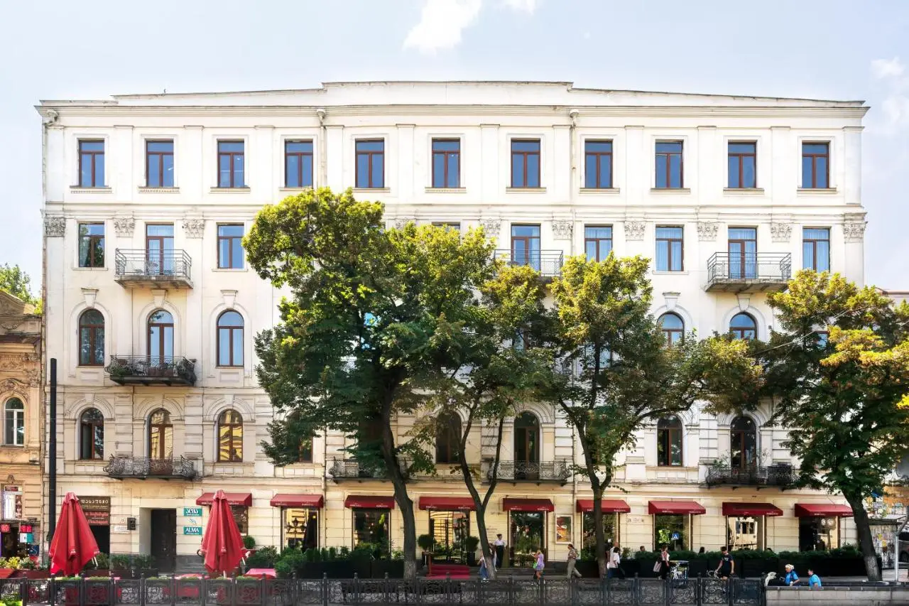 Alma Boutique Hotel