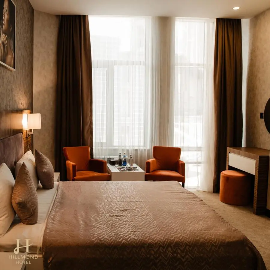 Hillmond Hotel
