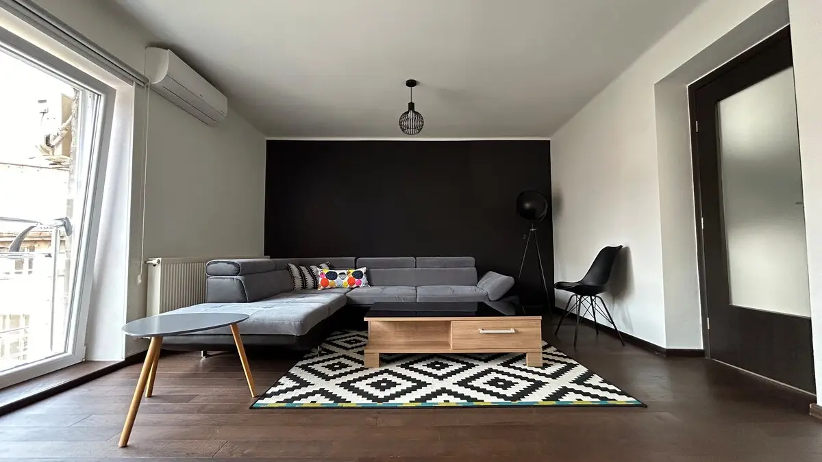 ★Contemporary Penthouse★ minutes from center|2BDR