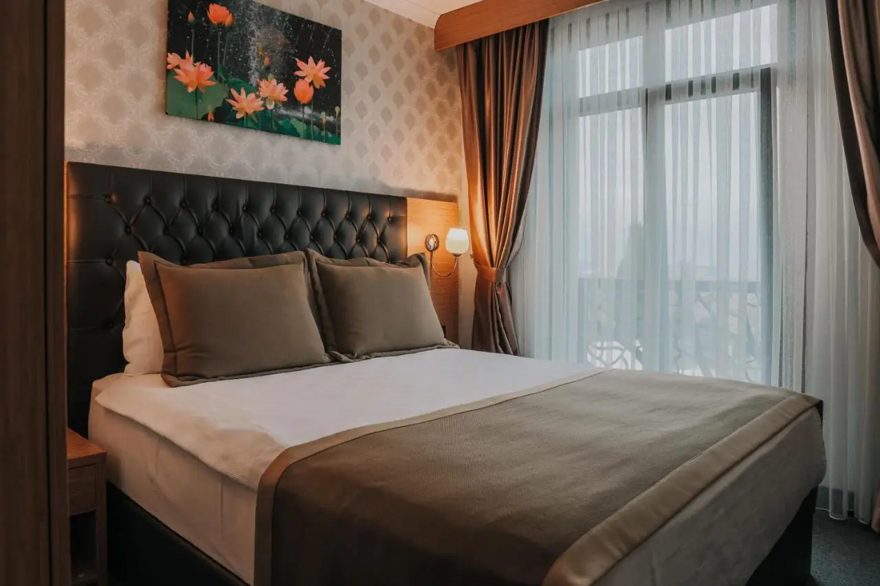 Otel Grand Lark İstanbul