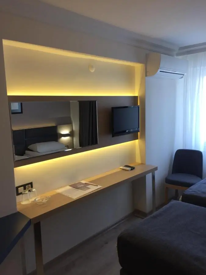 Helen Hotel