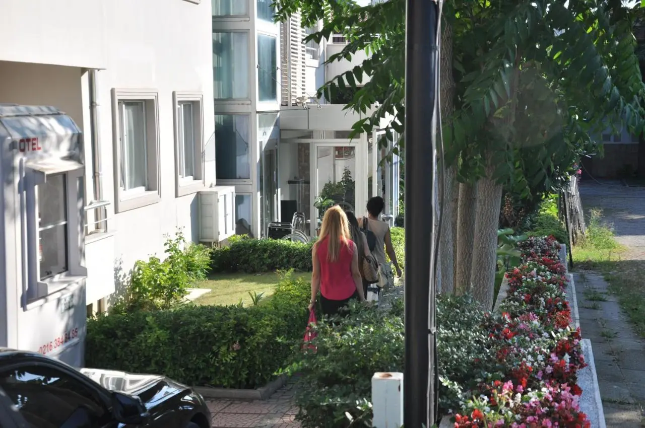 dragos island hotel
