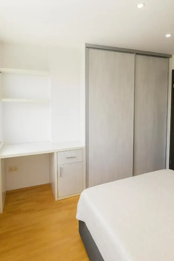 Green Riverside Apartment