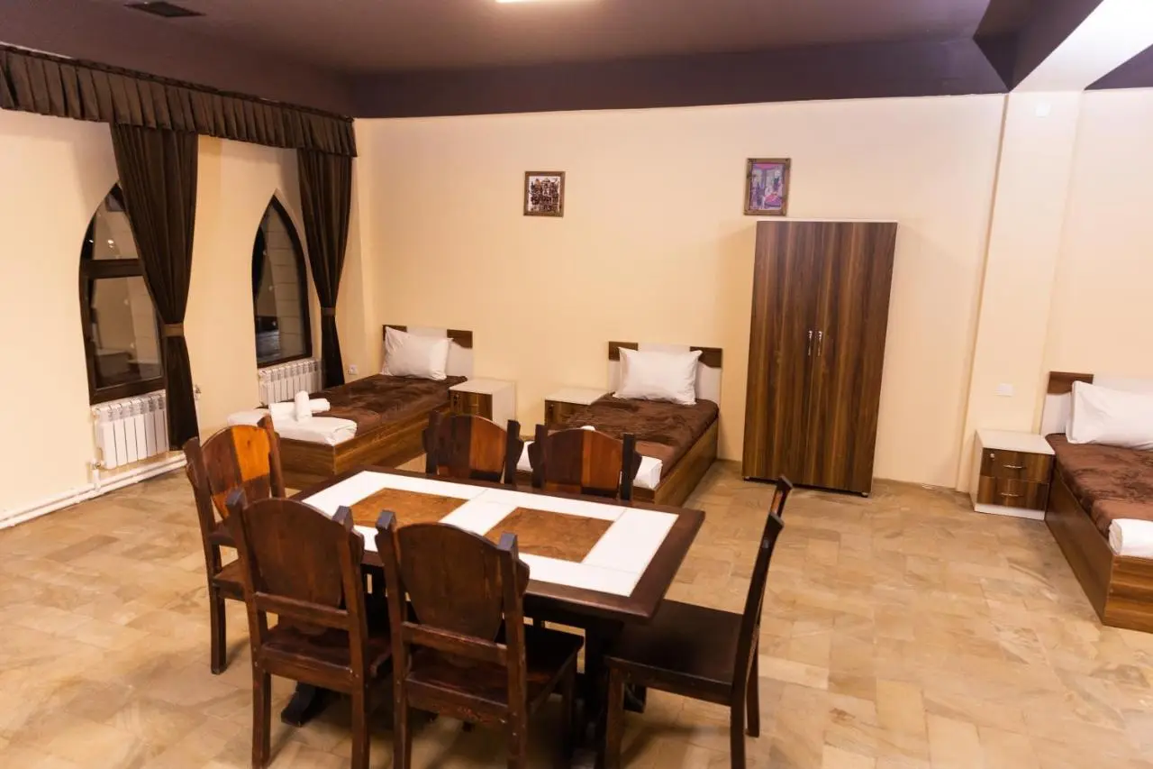 Qala Hostel Ganja