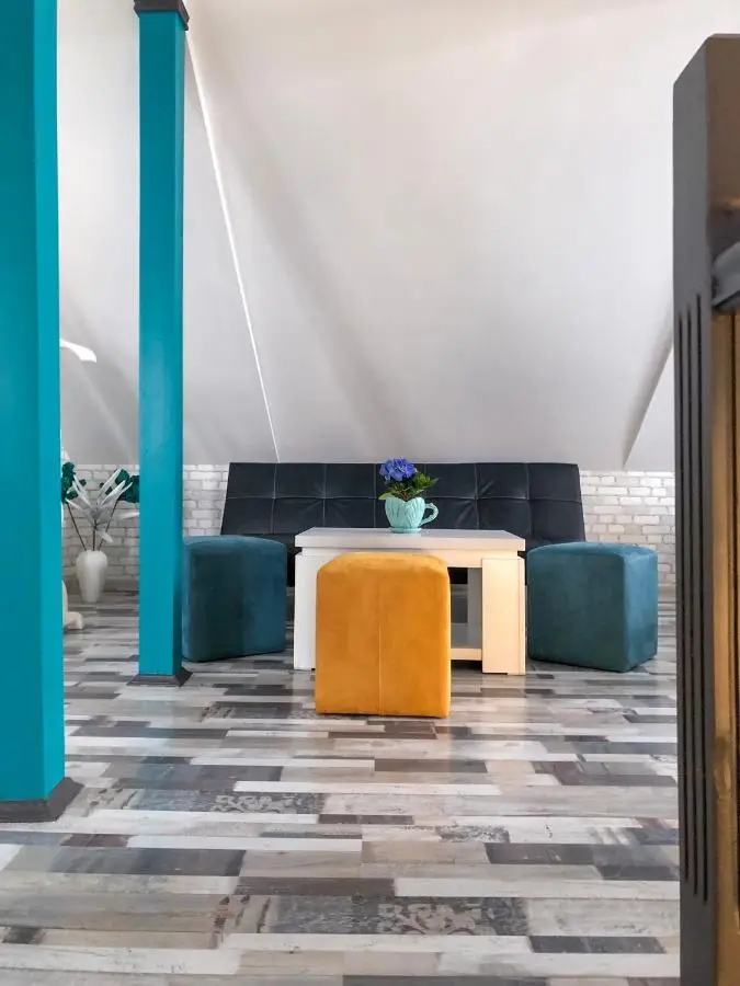 Check Point Hotel