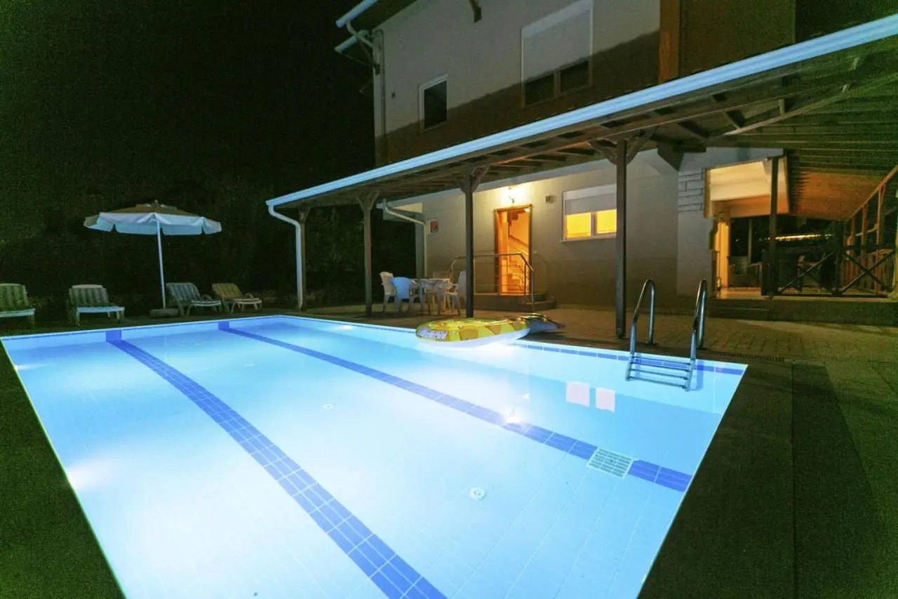 Paradise Town Villa Hazel