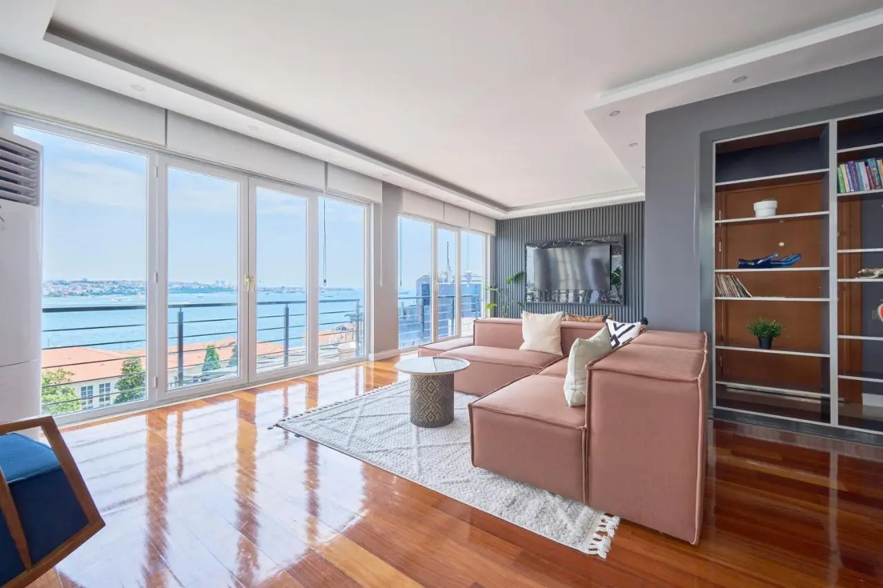 Modern Bosphorus View Apartments