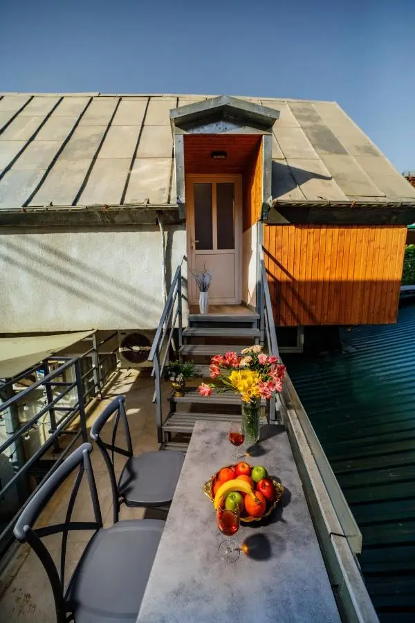 Rustaveli Apartment with Gym