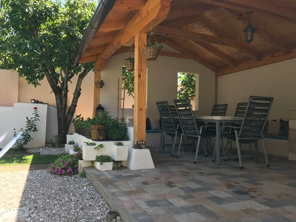 Villa Residence