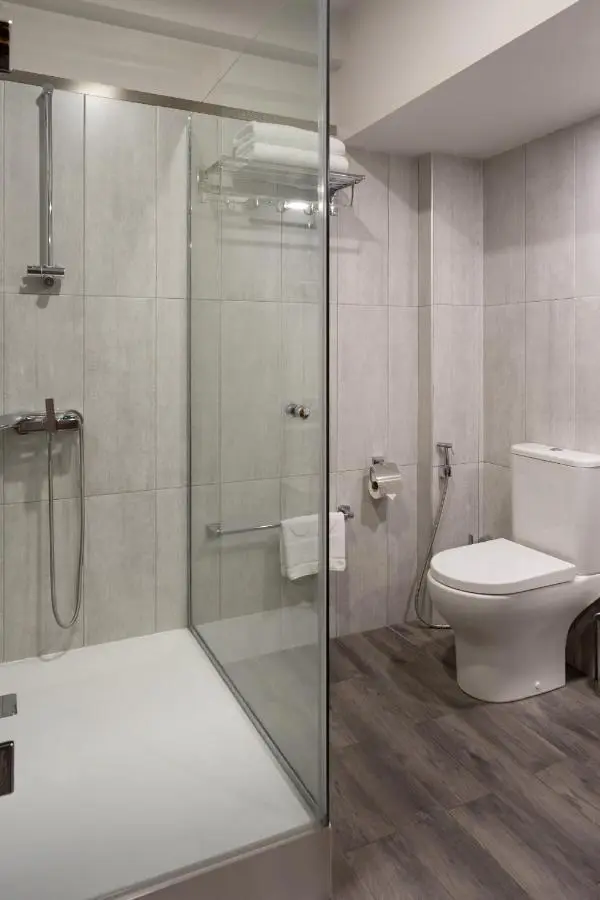 Sephia Hotel
