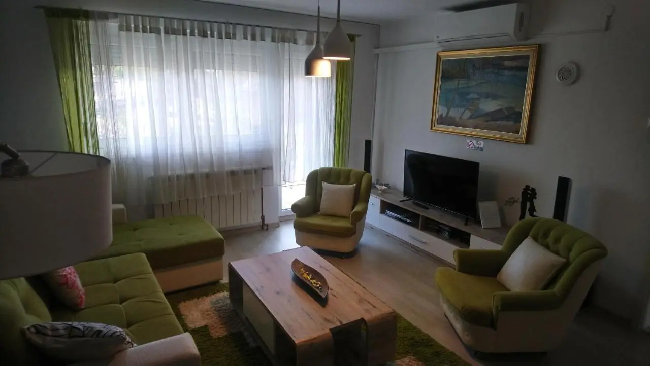 Center Una Apartment