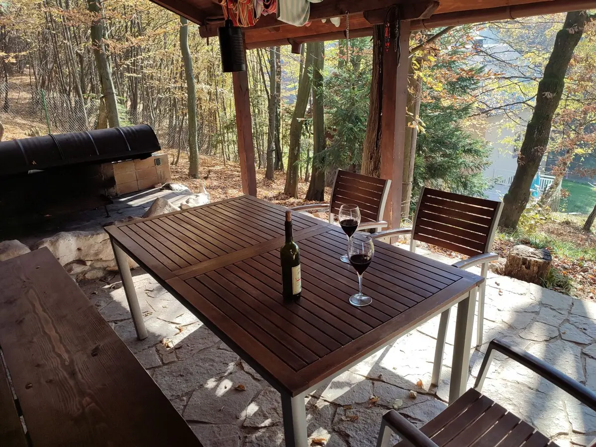 Šumarak Lodge
