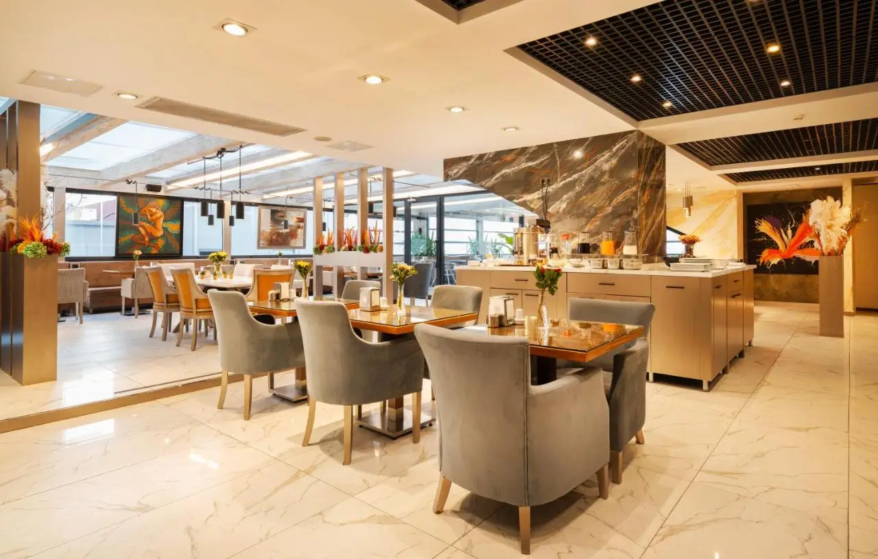 Orya Hotel