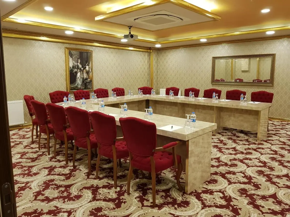Savona Otel Sivas