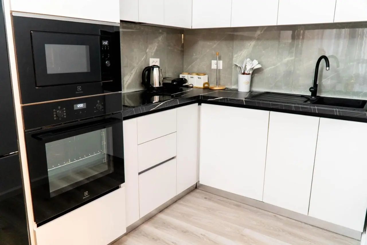 Signature apartment 8