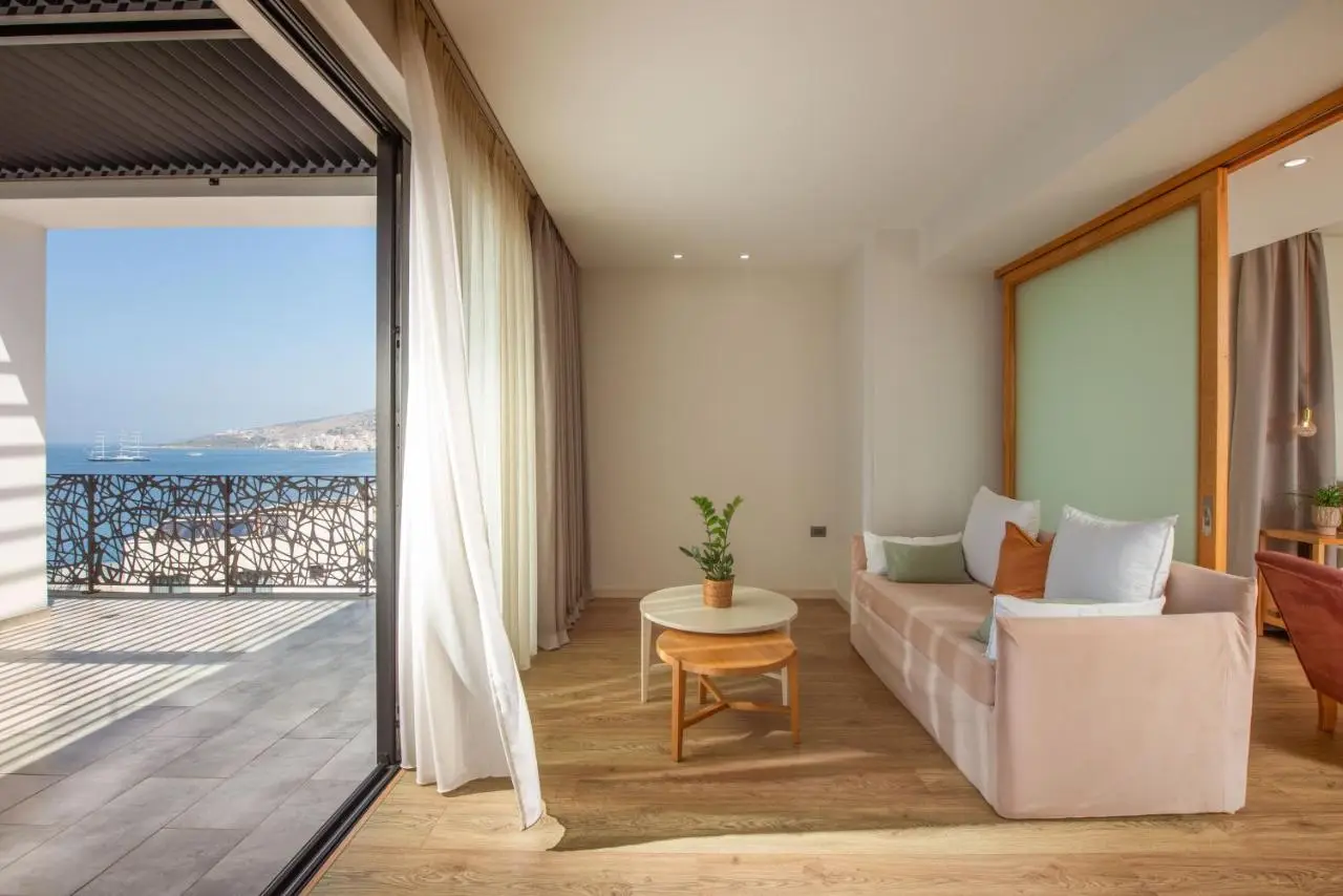 Glow Boutique Hotel & Suites