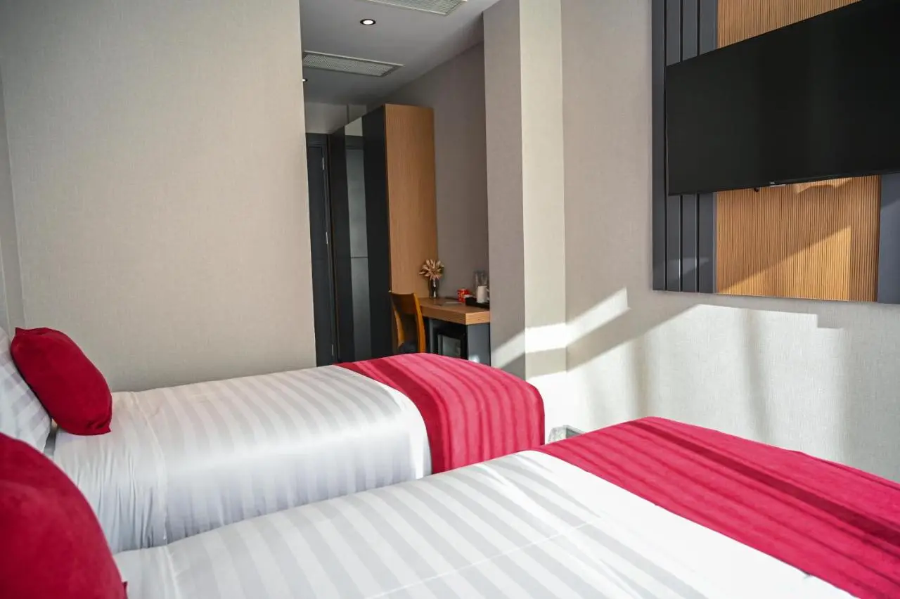 Landmark Hotel