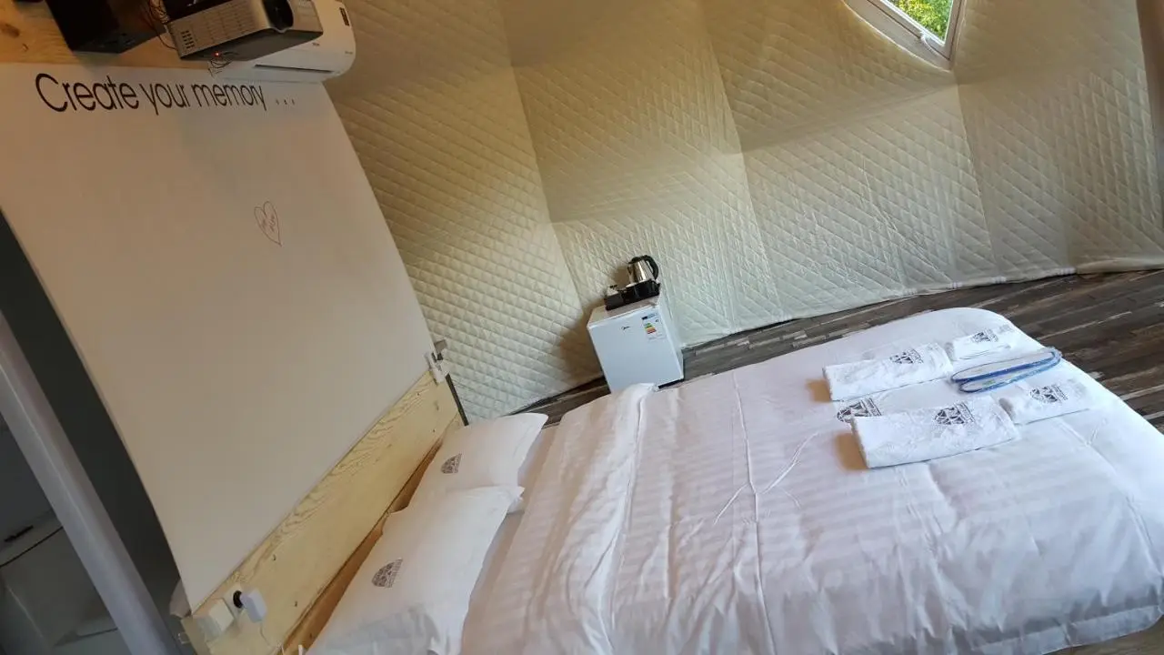 Glamping Georgia Krikhi