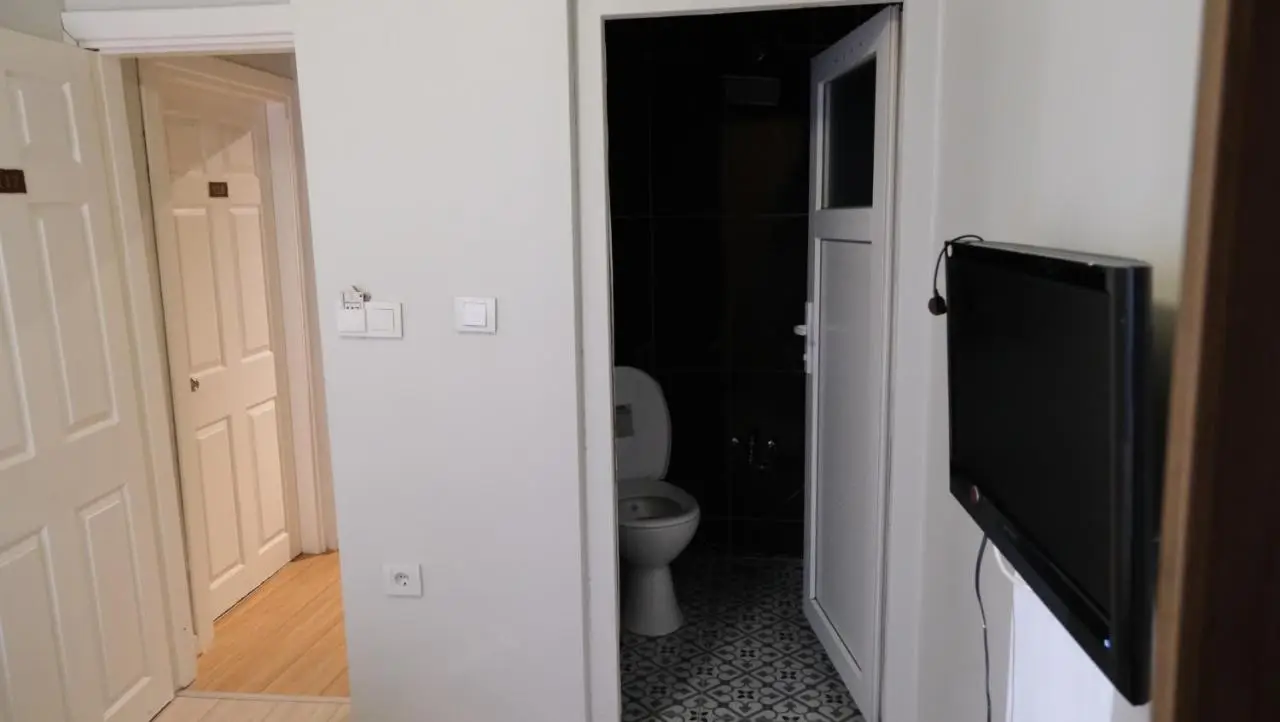 Simon Hotel