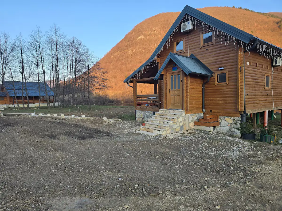 River Cabin "Ana"