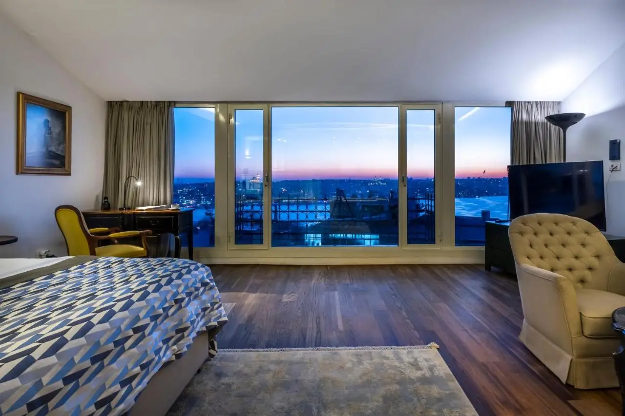Ansen Hotel and Suites