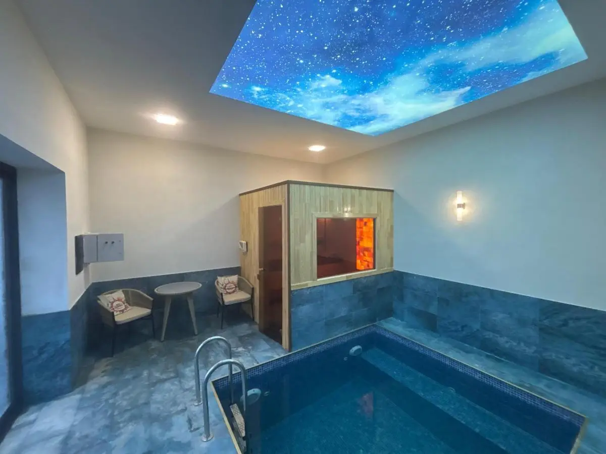 Roman's Spa & Villas