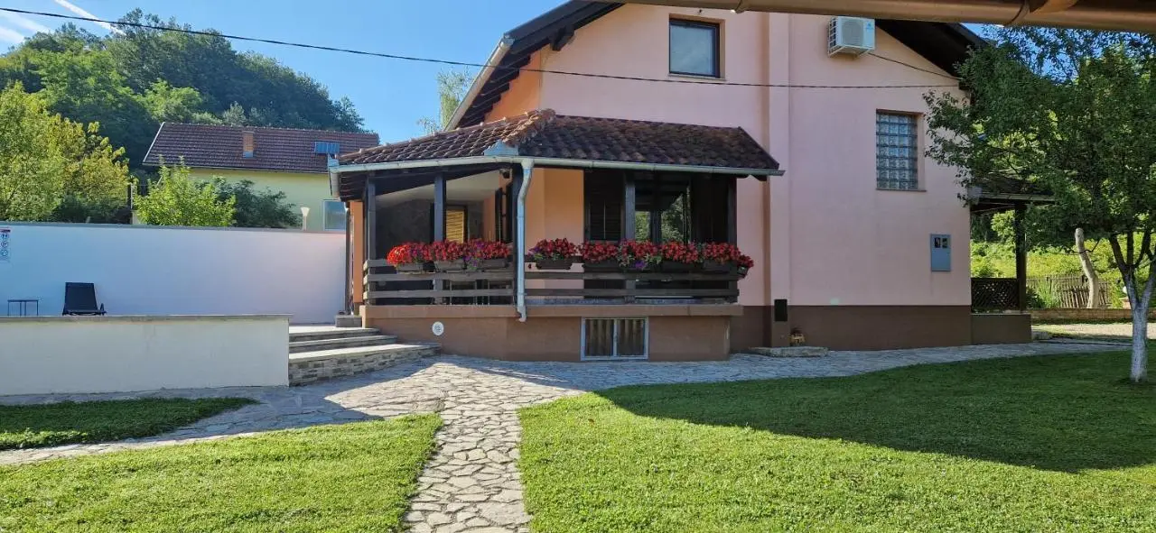 Holiday Home Emir