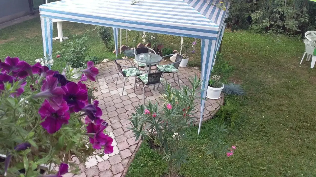Apartment VILLA MERCI