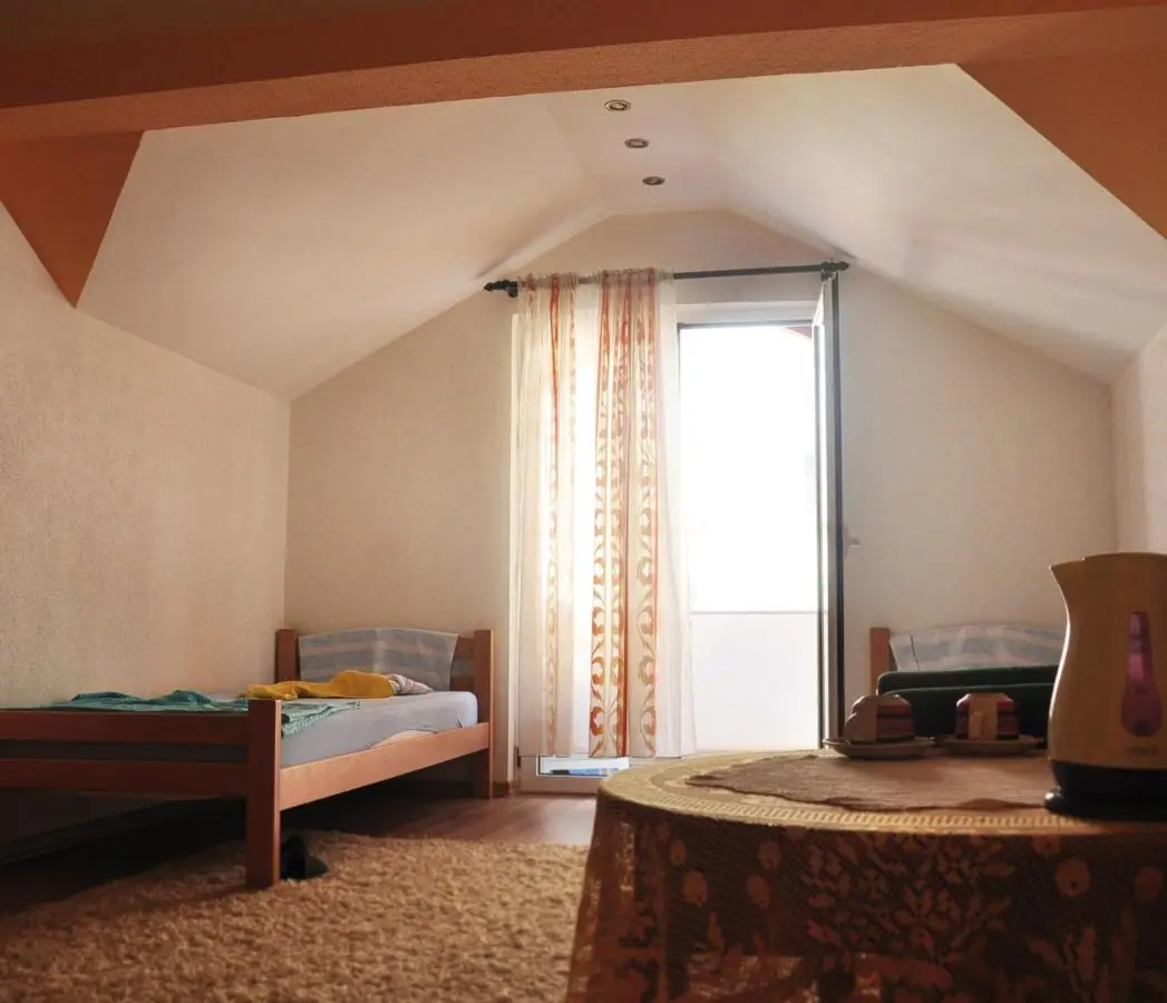Guest House Mirza