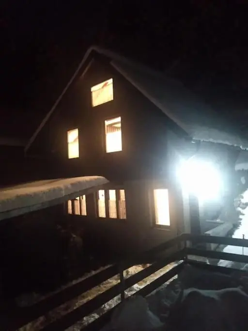 Koliba Ravna planina