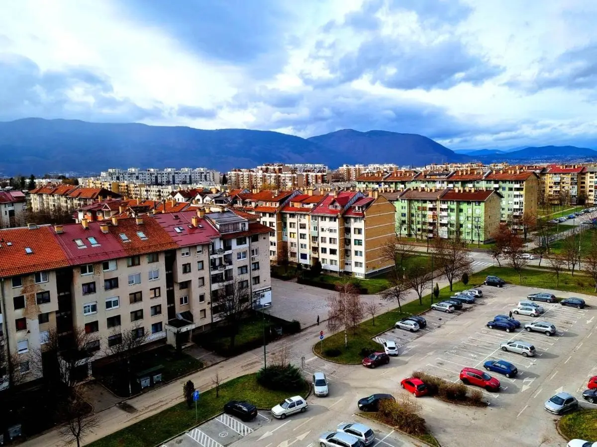 Airport Penthouse Apartments