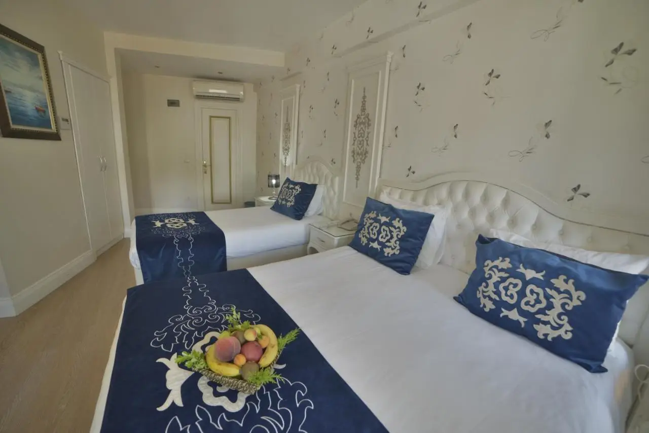 Sarnic Premier Hotel