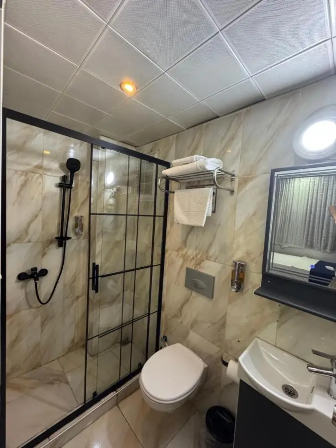 Kurban Otel