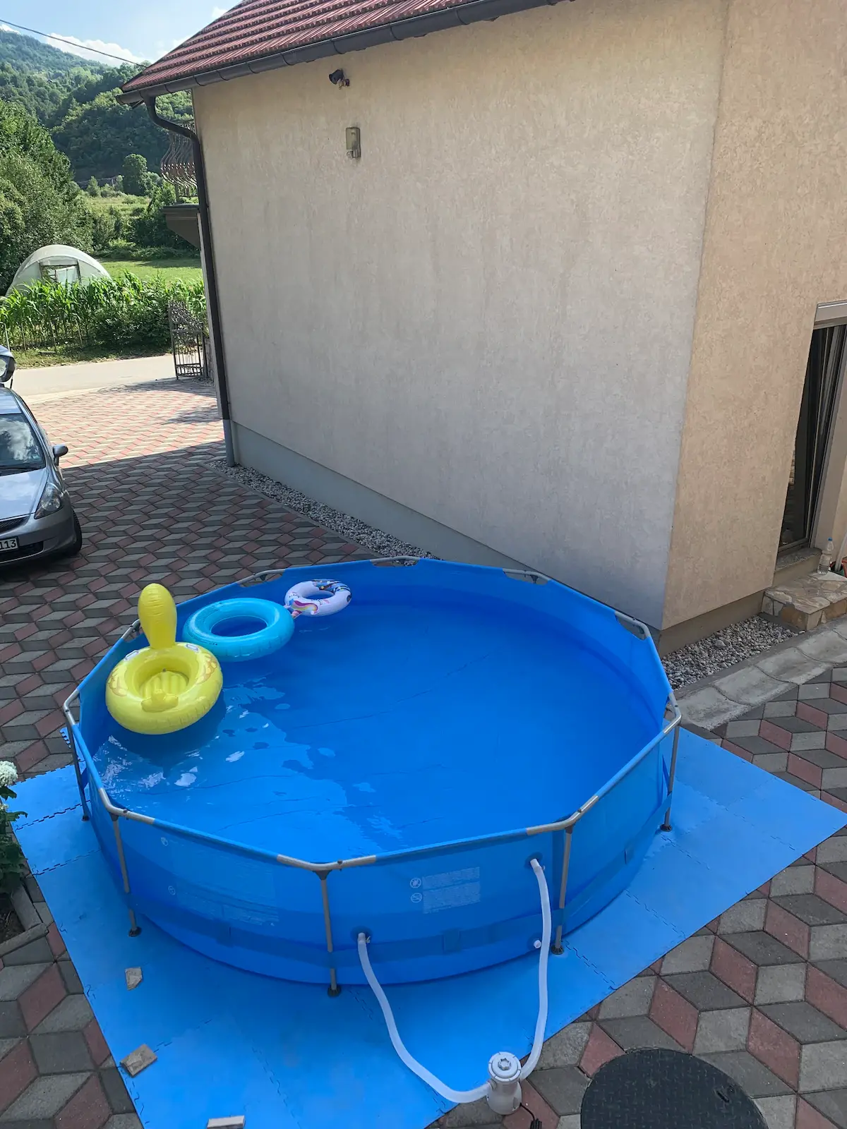 Sarajevo Villa: Garden, Kids’ Pool, Calm Area