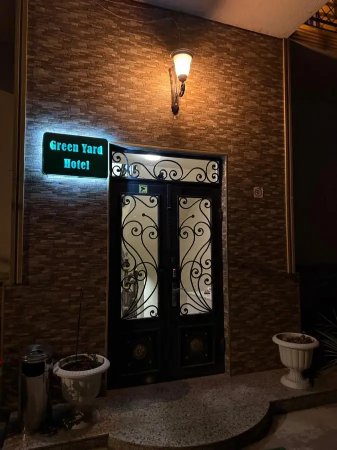 Green Yard Hotel