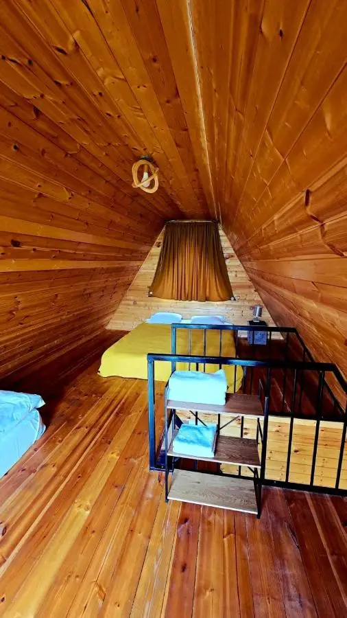 Elia Hut Kazbegi