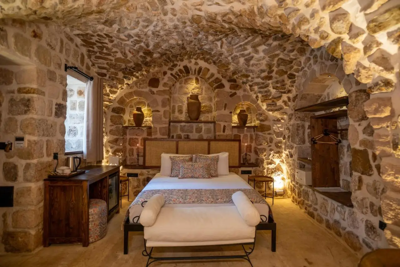 Mezova Otel