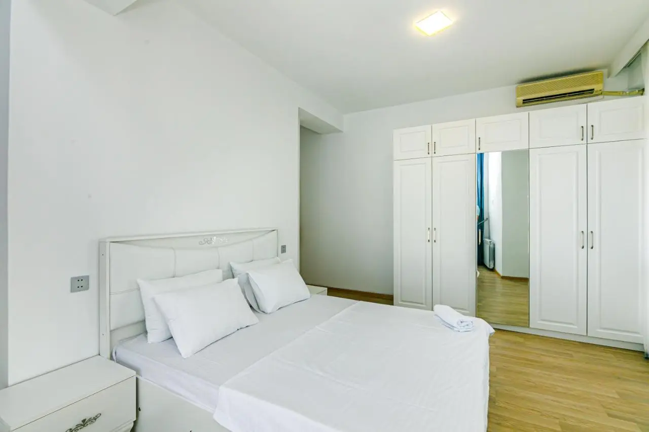 Central Elegance Suite