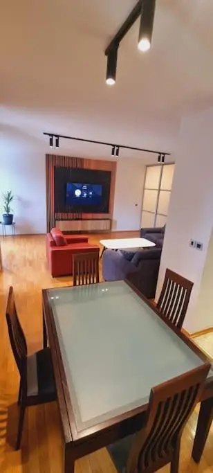 Apartment Društveni dom I