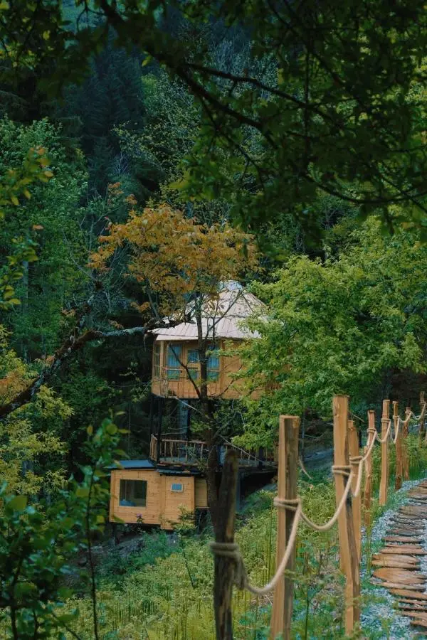Hill Inn