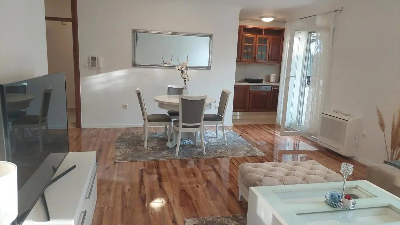 Sweet House