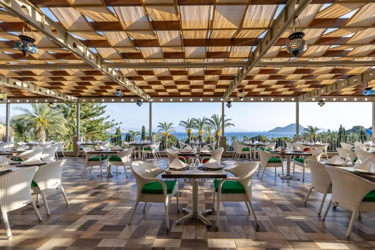 Yasmin Bodrum Resort
