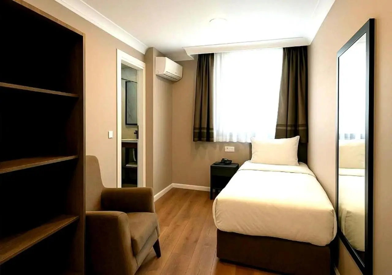 ERSA Hotel