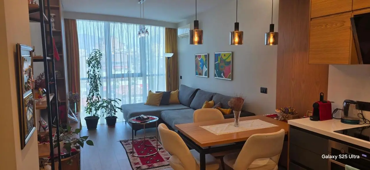 Central Deluxe Apartment