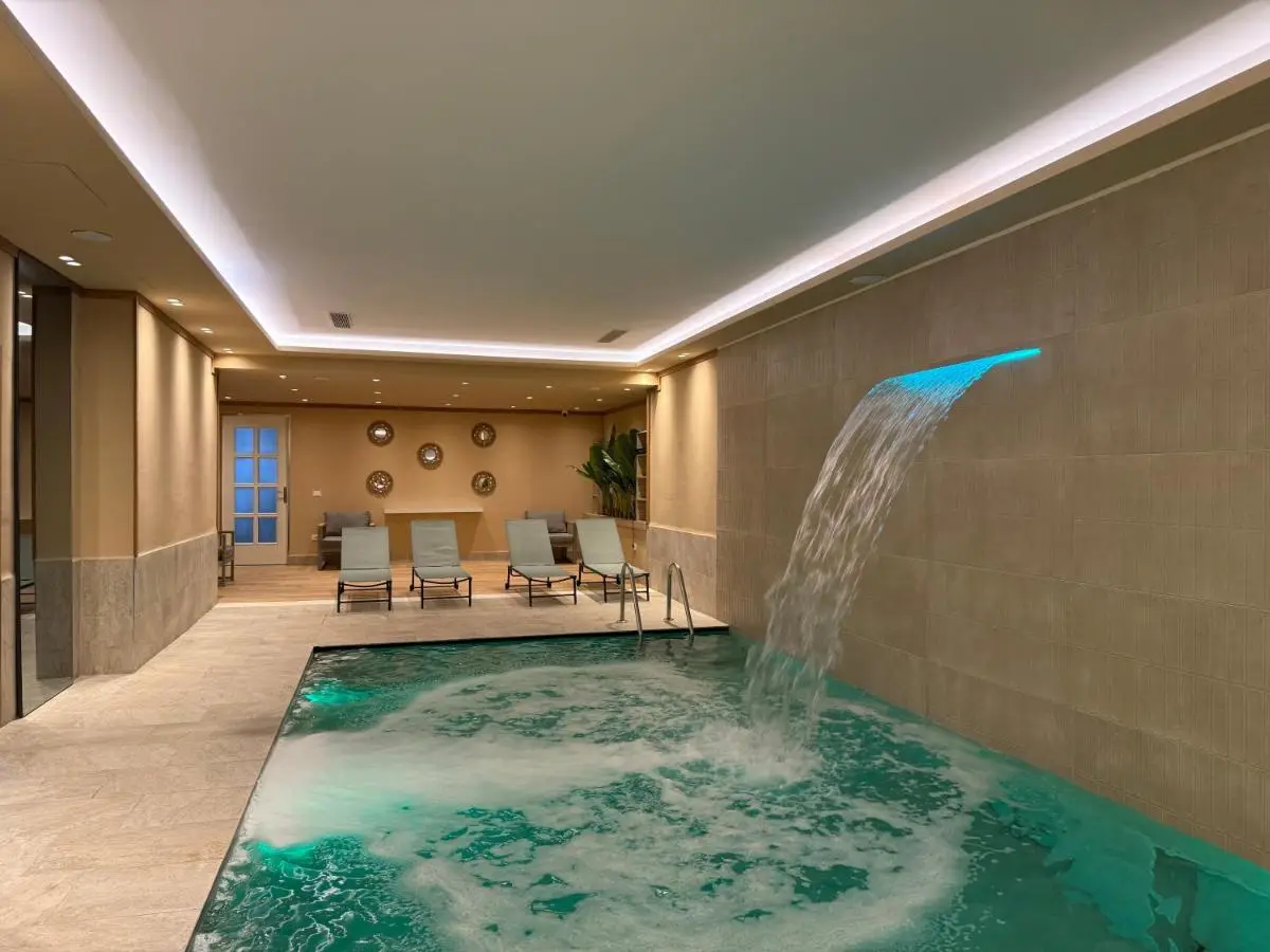 Hotel Colis